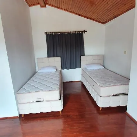 Antik Apartment